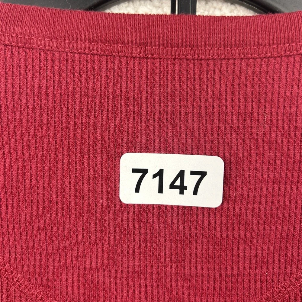 Levi's Strauss T-Shirt Men‎ L Tibetan Red Graphic Thermal Crew Long Sleeve